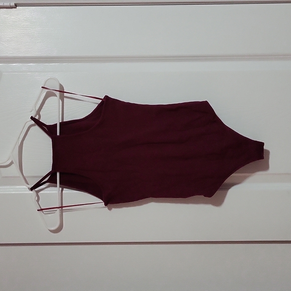 Halter tank bodysuit - Picture 8 of 8
